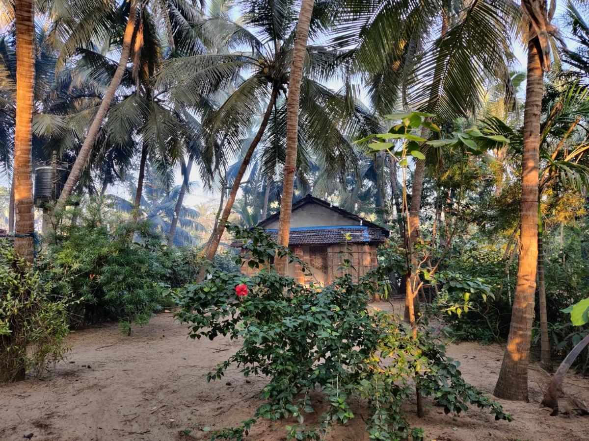 Surya Beach Cafe And Stay Gokarna (Karnataka) Exterior foto