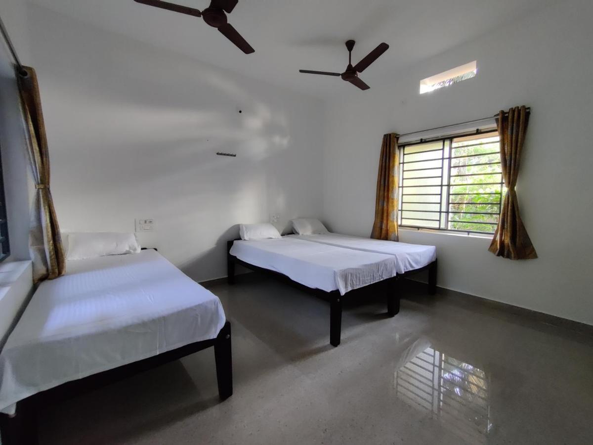 Surya Beach Cafe And Stay Gokarna (Karnataka) Exterior foto